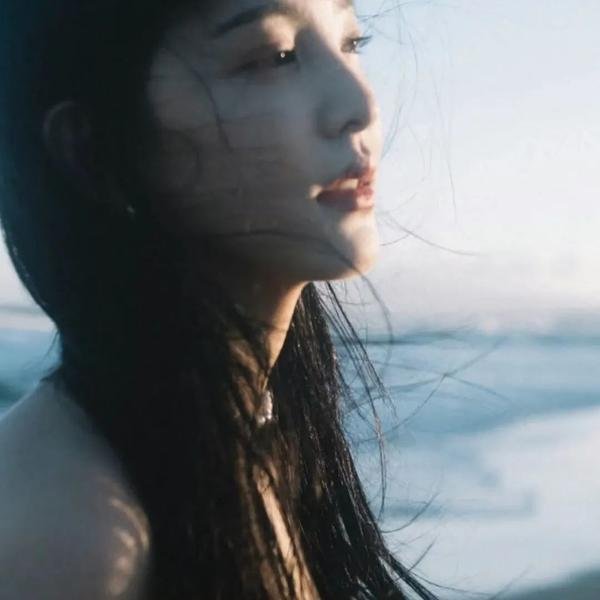 百变小姬子